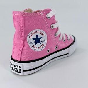 Converse Kids Pink Chuck Taylor All Star High Tops Youth 10.5 Canvas New
